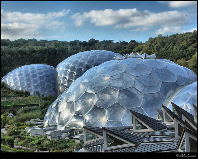 eden project domes				